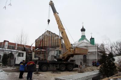 В Свято-Троицком мужском монастыре Рязани продолжается реставрация Сергиевского храма