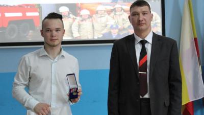 Касимовского студента наградили за потушенный пожар
