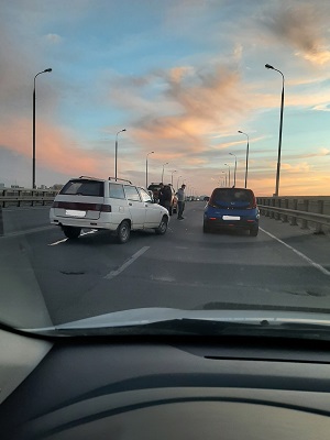 В Рязани на Солотчинском мосту столкнулись четыре авто