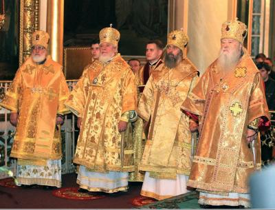 Рязанский митрополит сослужил Ювеналию