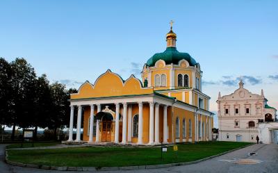 Объявляется набор в митрополичий хор Христорождественского собора Рязанского кремля