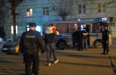 Полиция обнародовала видео рейда в Железнодорожном районе Рязани