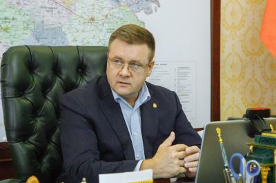 Николай Любимов провёл приём граждан онлайн