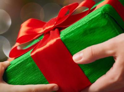 Рязанский Роспотребнадзор запустил «горячую линию» по вопросам качества новогодних подарков