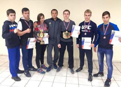 Рязанские кикбоксёры завоевали пять наград российских соревнований в Красноярске
