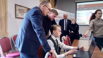 Николай Любимов посетил клуб избирателей Рязанской области