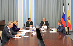 Вице-губернатор Рязанской области Игорь Греков встретился с полномочным министром посольства Японии
