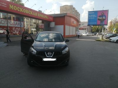 На улице Грибоедова в Рязани Nissan сбил пенсионерку