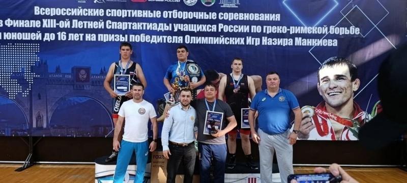 Рязанцы завоевали путёвки в финал Спартакиады школьников по борьбе