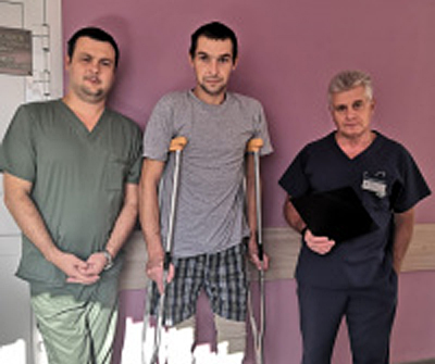 Рязанские хирурги собрали пациенту сустав по кусочкам