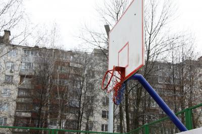 Вандалы испортили спортивное оборудование в рязанском сквере имени Александрова