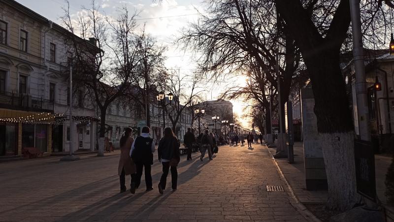Рязанцев предупредили о грозе и усилении ветра