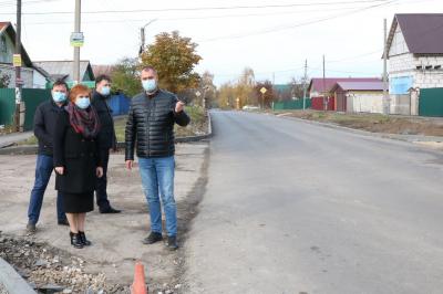 Елена Сорокина оценила ход ремонта улицы Добролюбова в Рязани