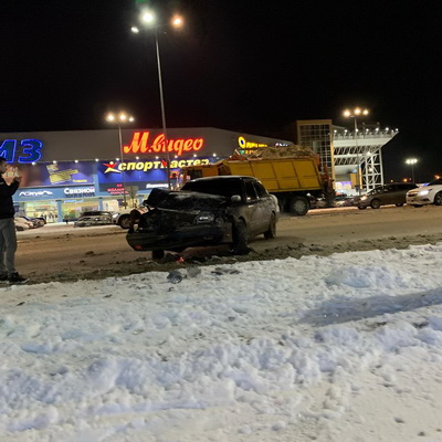 В Рязани произошла авария около ТРЦ «Круиз»