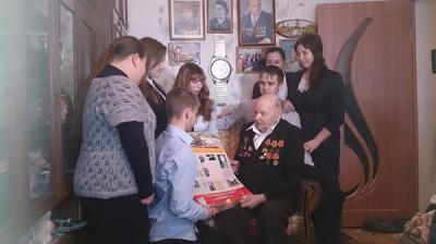 Молодогвардейцы Сасово навестили ветерана Великой Отечественной войны