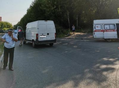 В Дашково-Песочне фургон сбил велосипедиста