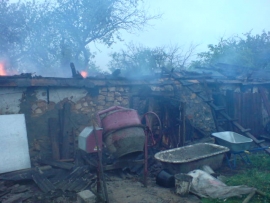 В Пронском районе обгорели два сарая