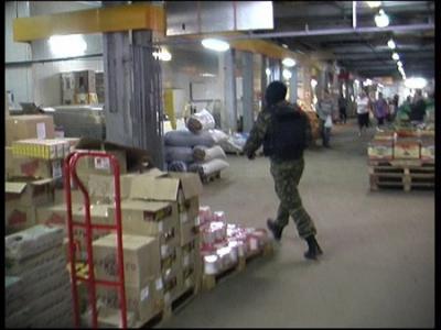 Полицейские провели рейды по рынкам Рязани