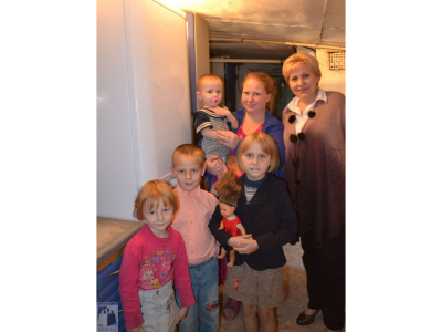 Многодетной семье из Чучково подарили холодильник