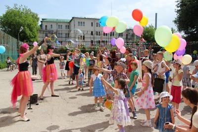 Гостями детского праздника в Рязани стали участники проекта «Город будущего»