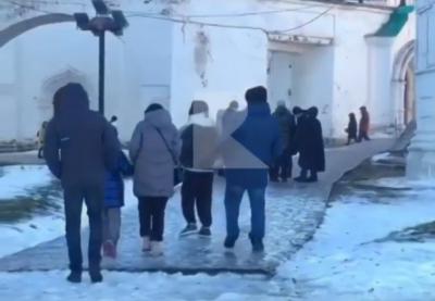 Туристов предупредили о гололёде в Рязанском кремле