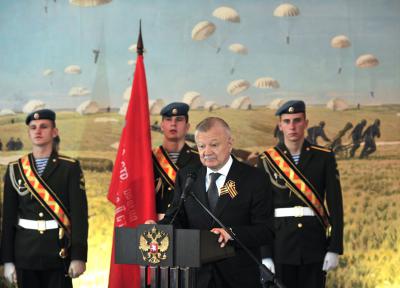 Олег Ковалёв вручил ветеранам юбилейные медали «70 лет Победы в Великой Отечественной войне»