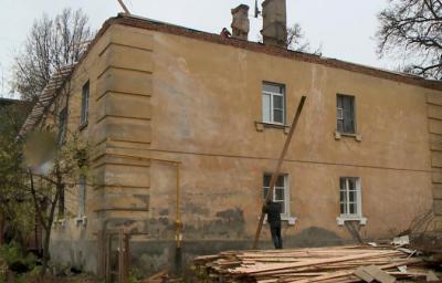 В доме на проезде Грибоедова в Рязани рухнул потолок
