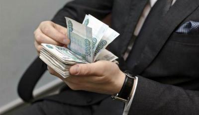 Зарплата госслужащих Рязанщины выросла за год на 1% и составила почти 42 тысячи рублей