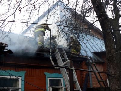За время тушения дома в Рязани было эвакуировано девять человек