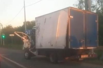 В массовом ДТП в Рыбновском районе пострадали три человека