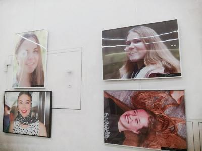 В Прио-Внешторгбанке признались в любви женщинам с помощью фотографий