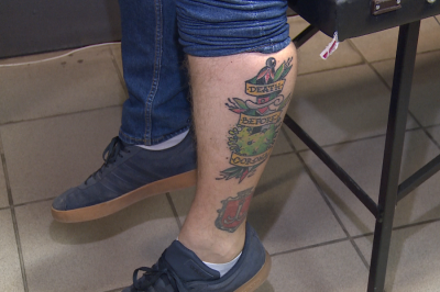 Рязанец сделал татуировку, посвящённую коронавирусу