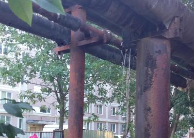На улице Новосёлов лопнула труба с горячей водой