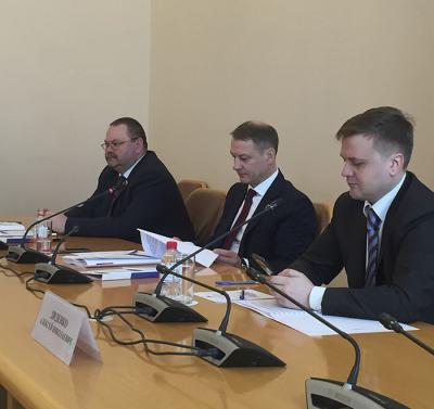 Аркадий Фомин провёл заседание комиссии Совета законодателей РФ при ФС РФ