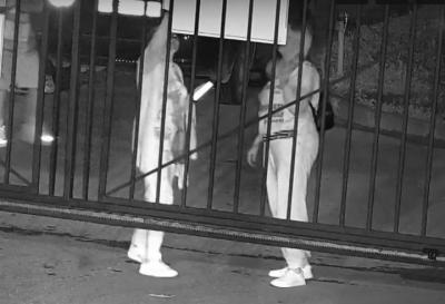 В Рязани сняли на видео женщин, портивших имущество