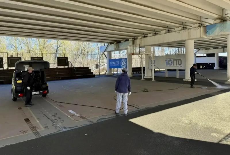 Лесопарк Рязани приводят в порядок