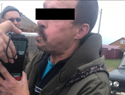 В Сасовском районе гаишники задержали пьяного автолюбителя