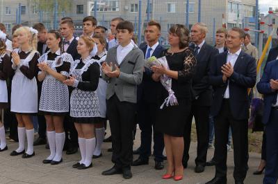 В День знаний Аркадий Фомин поздравил школьников, учителей и родителей Шиловского района