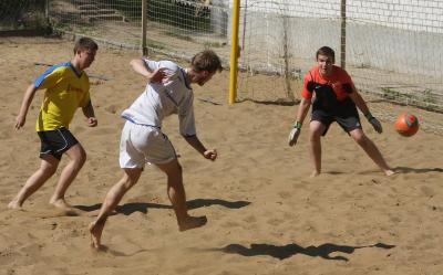 Одна из команд «Автоимпорта» сыграет в финале чемпионата Рязанской области по пляжному футболу