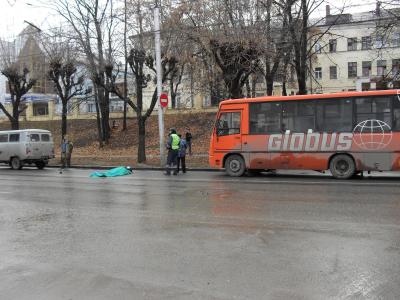 Появились подробности наезда автобуса на рязанскую пенсионерку