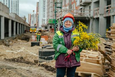 Крановщица «Зелёного сада» рассказала о работе, семье и своей мечте