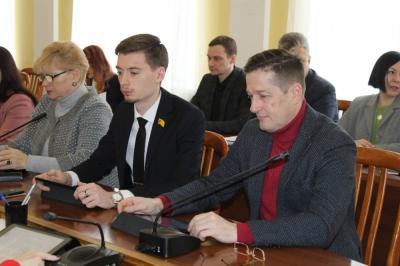 В спортшколах Рязани готовы платить тренерам 48 тысяч рублей