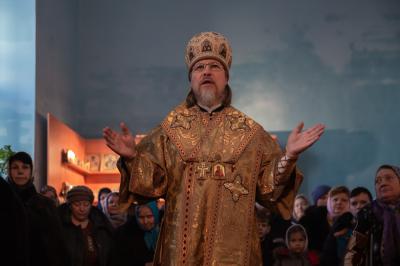 Митрополит Марк посетил храм в селе Гавриловском Спасского района
