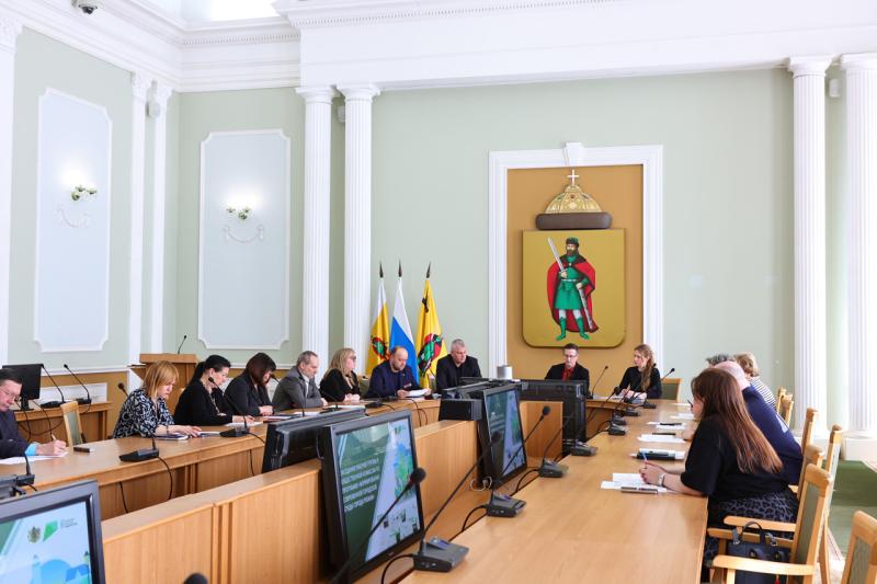 В Рязани готовятся выбирать парки и скверы для благоустройства