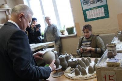 На заводе Скопинской керамике рассказали о своих проблемах губернатору