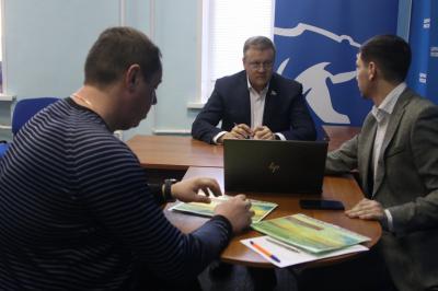 Николай Любимов пообещал помочь рязанским фермерам создать культурно-деловой кластер