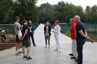 Юлия Рокотянская: «Новый скейт-парк станет отличным подарком ко Дню города для рязанской молодёжи»