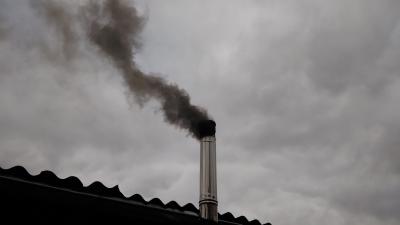В Шилово предприятие по производству угля отравляет воздух