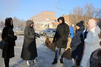На месте аварии на теплосетях в Канищево побывали депутаты Рязгордумы