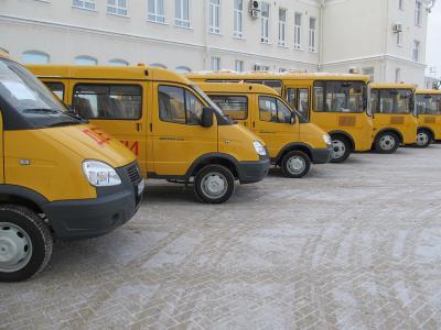 Школы Рязанской области получили новые автобусы